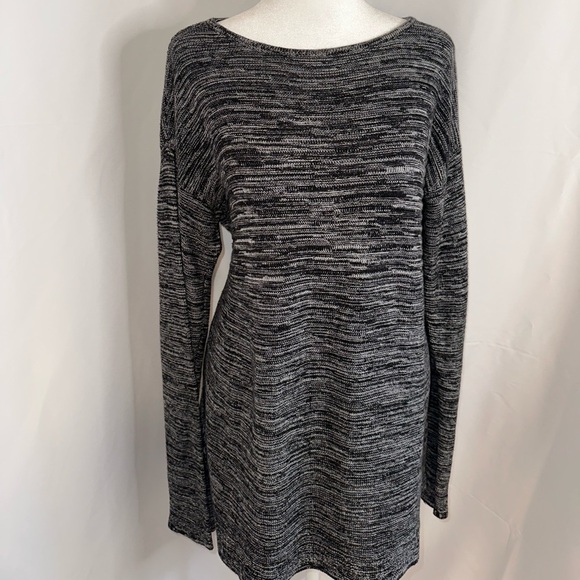 Women’s Long Sleeve Sweater Top - Picture 1 of 4